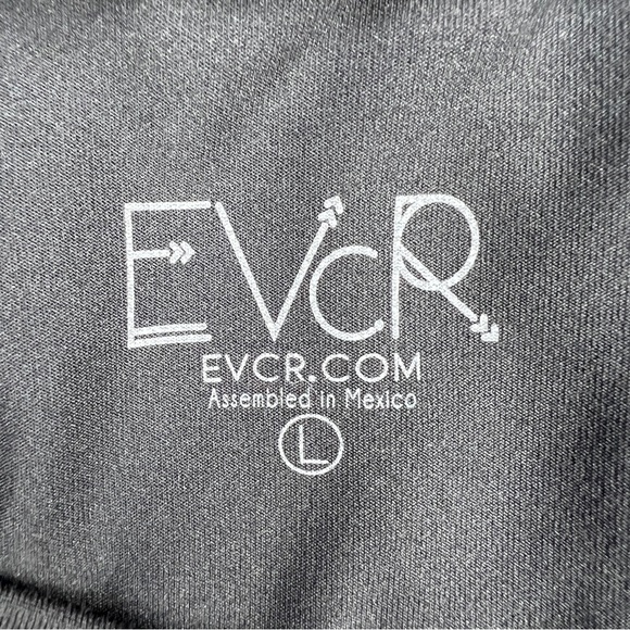 Large EVCR Black Leopard Print Crop Top Athletic Activewear Stretch - Picture 4 of 8